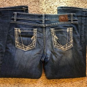 Woman’s crops BKE size 29